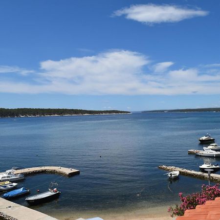 Apartments And Rooms By The Sea Barbat, Rab - 4973 Rab Town Luaran gambar